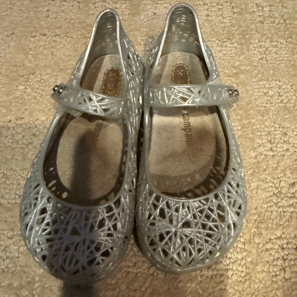 Mini Melissa size 8 silver/gray